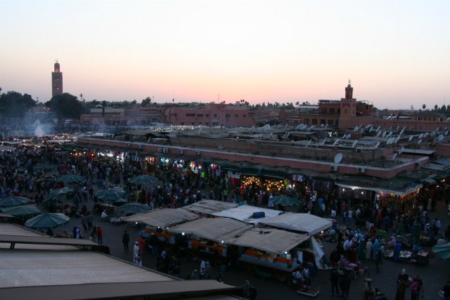 283 - Marrakech (Place Jaama El Fna)